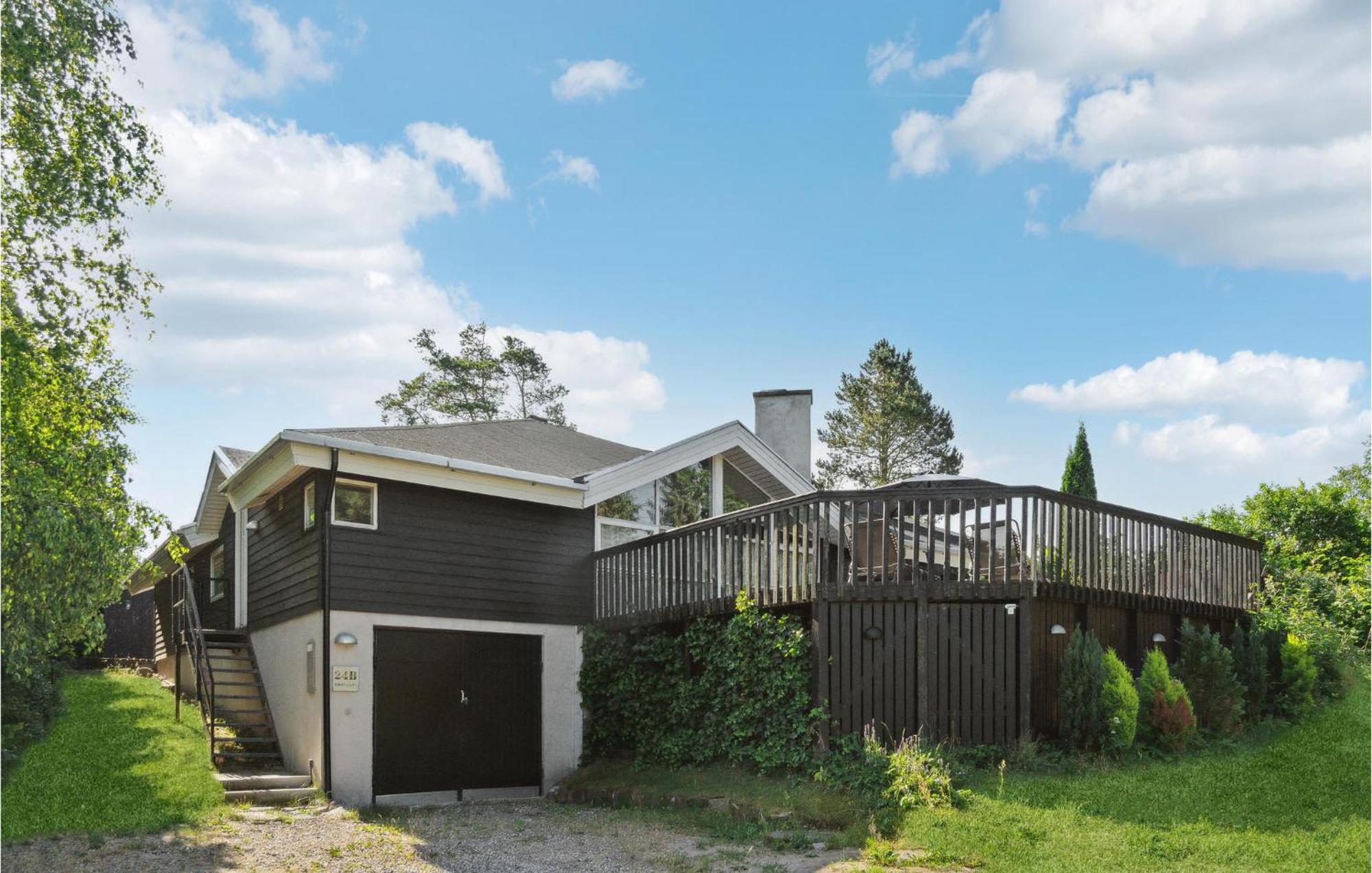 Awesome Home In Ebeltoft With 4 Bedrooms, Sauna And Indoor Swimming Pool 외부 사진